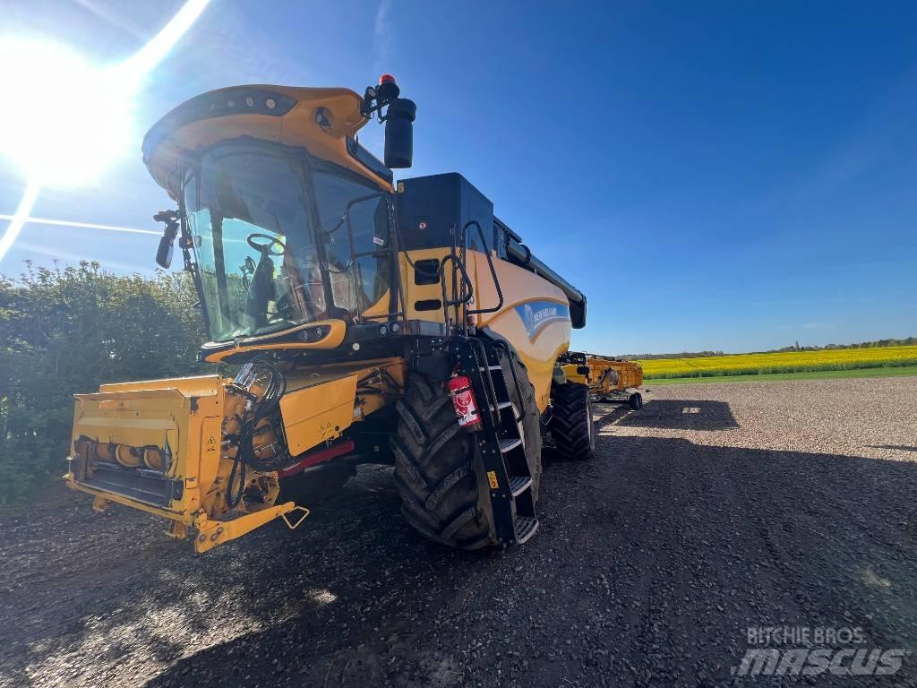 New Holland 8.85 Derliaus nuėmimo kombainai