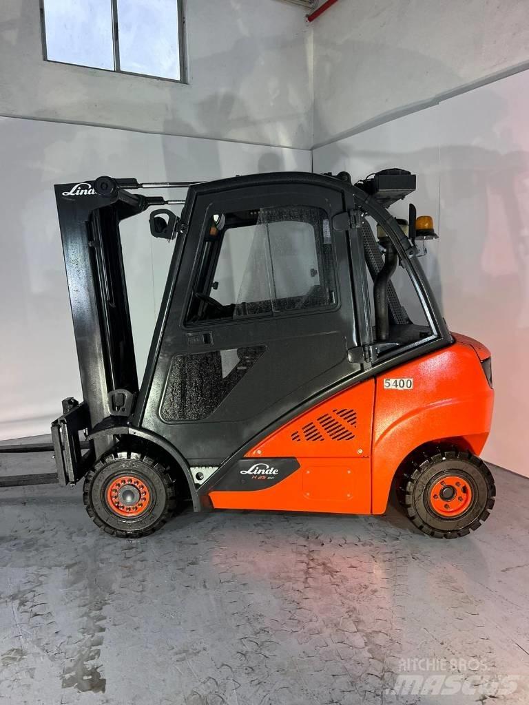 Linde H 25 D Dyzeliniai krautuvai