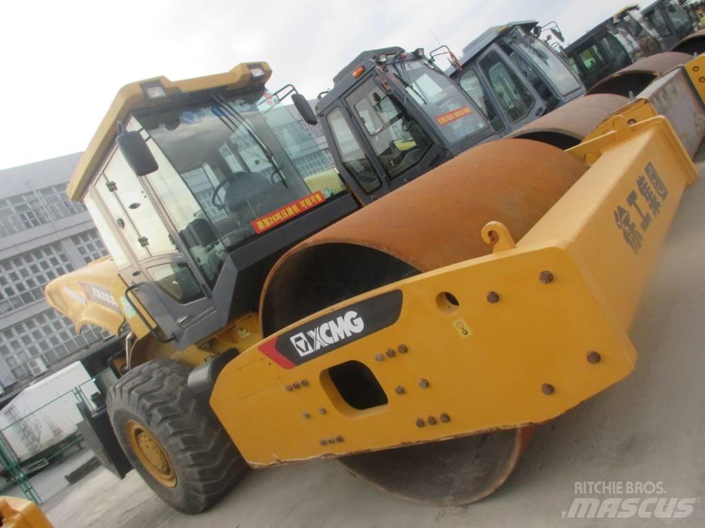 XCMG XS 263 J Vieno būgno volai