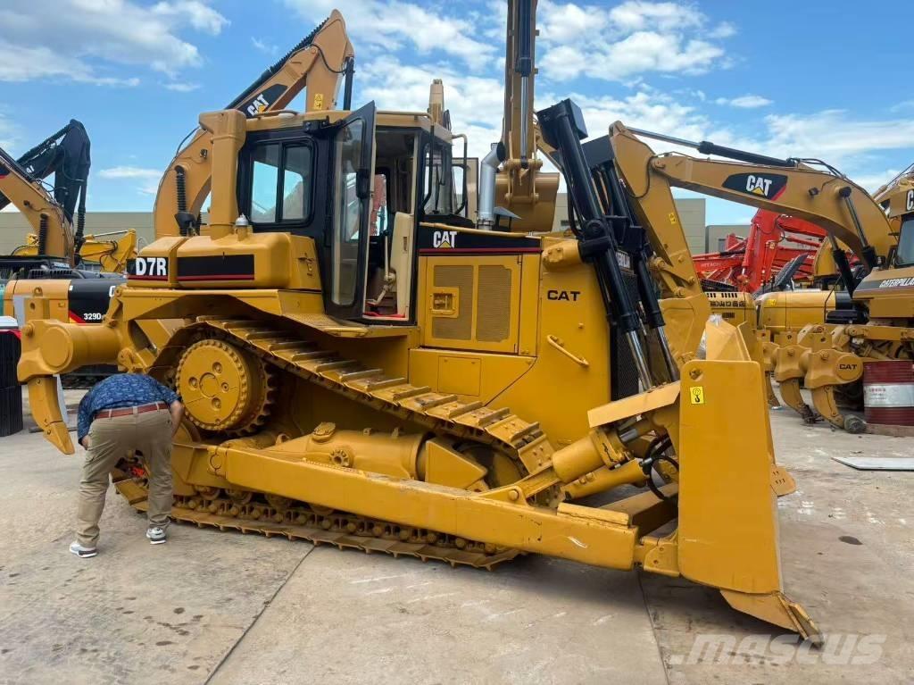 CAT D 7 R Vikšriniai buldozeriai