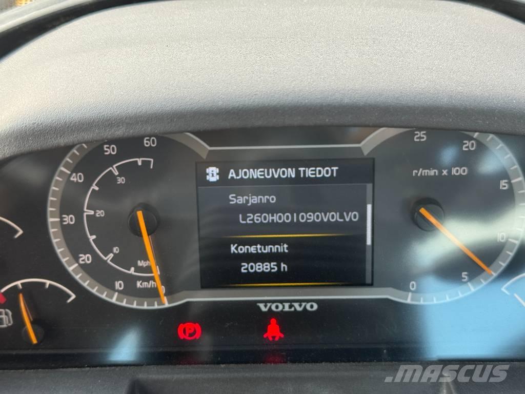 Volvo L 260 H Naudoti ratiniai krautuvai