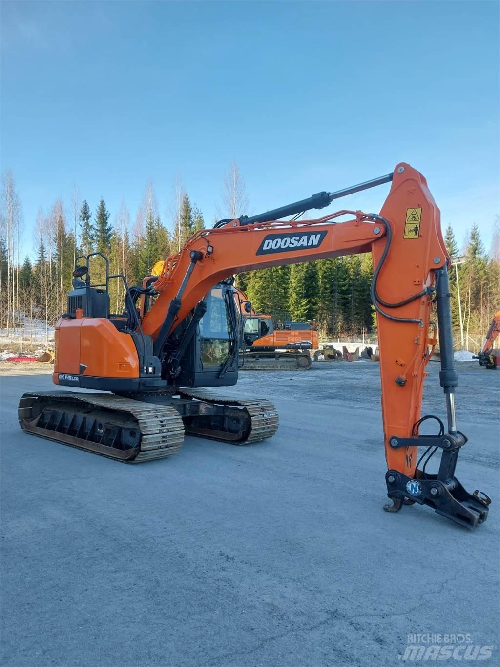 Doosan DX 140LCR 7 Vikšriniai ekskavatoriai