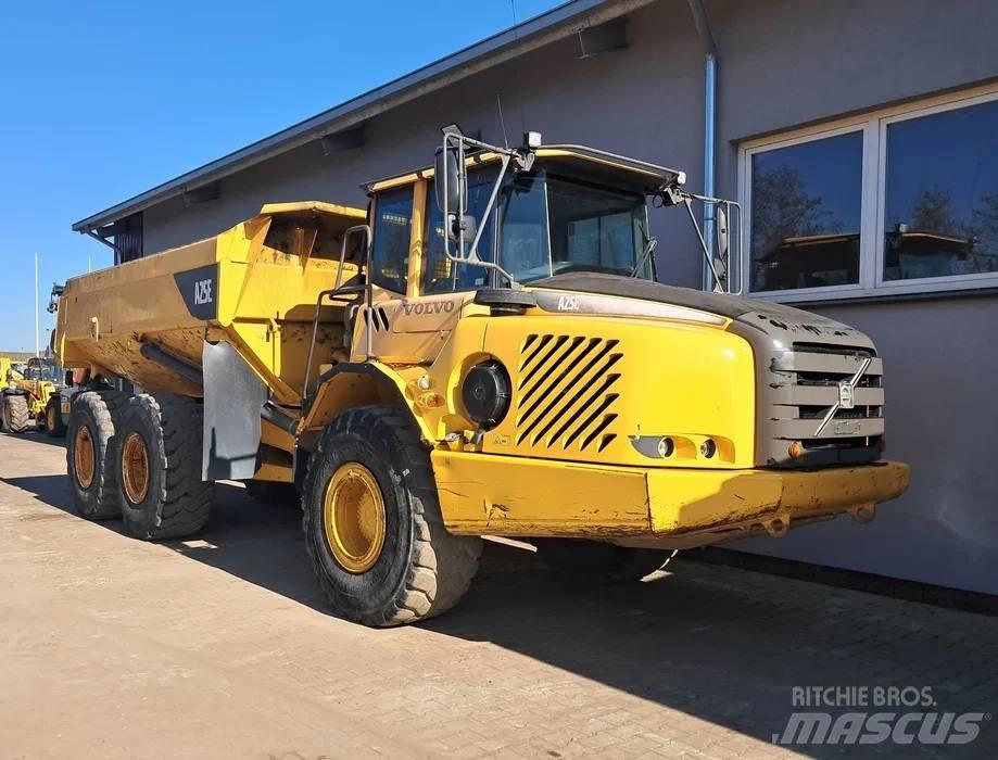 Volvo A 25 E Karjeriniai savivarčiai