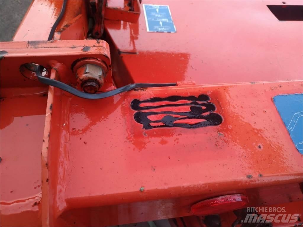 Kuhn GMD 802 F Formuojančios žoliapjovės