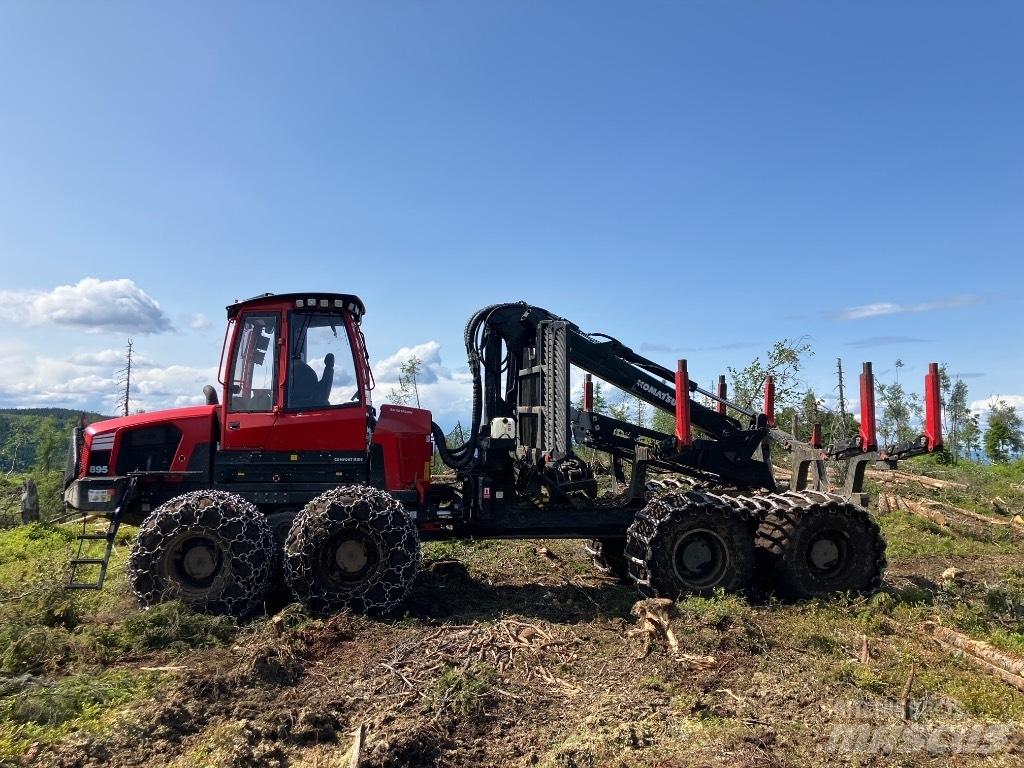 Komatsu 895 Naudoti miškovežiai (Forvarderiai)