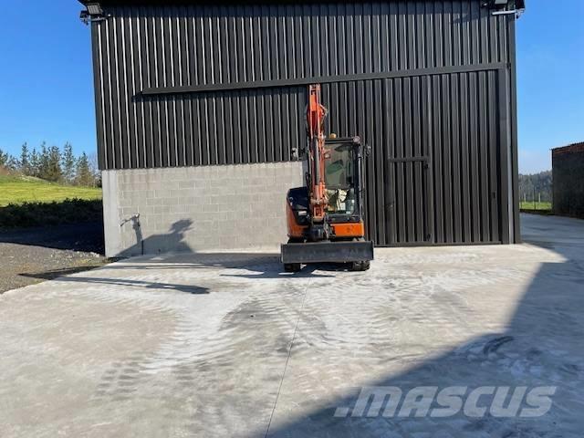 Hitachi u 33 Mini ekskavatoriai < 7 t