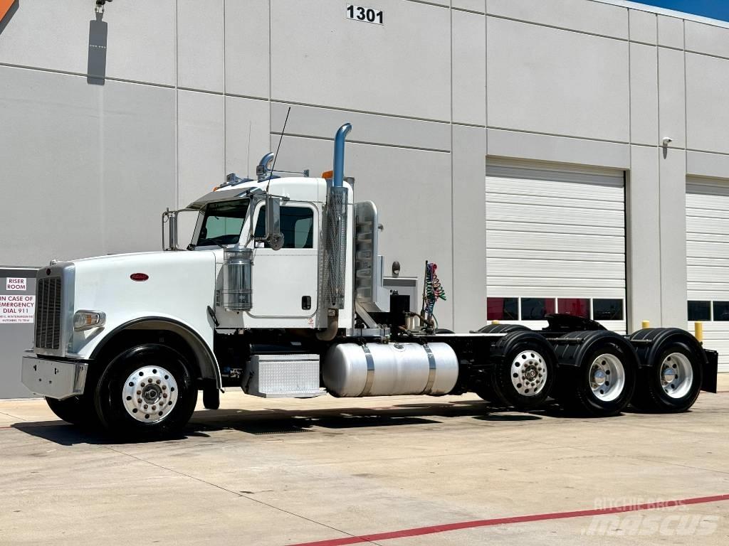 Peterbilt 367 Naudoti vilkikai