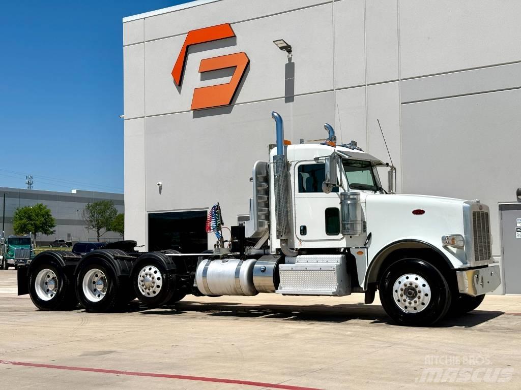 Peterbilt 367 Naudoti vilkikai