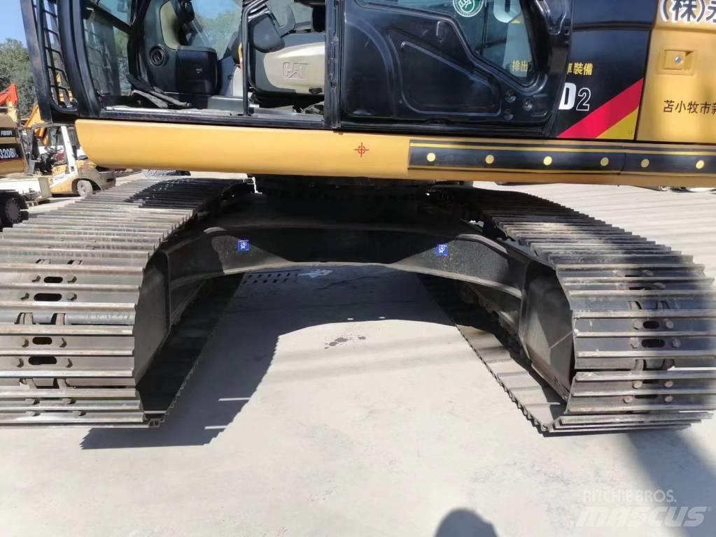 CAT 320 D Vikšriniai ekskavatoriai