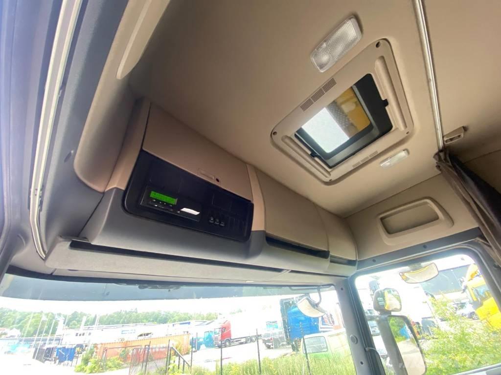 Scania R 490 LB Sunkvežimiai su dengtu kėbulu