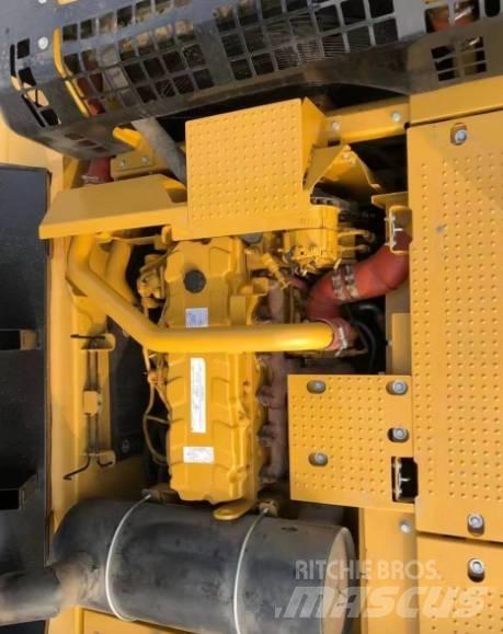 CAT 336D2 Vikšriniai ekskavatoriai