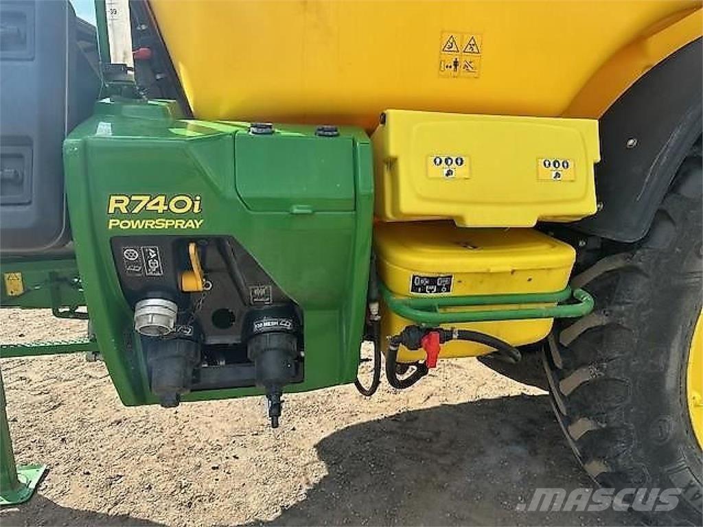 John Deere R740i Prikabinami purkštuvai