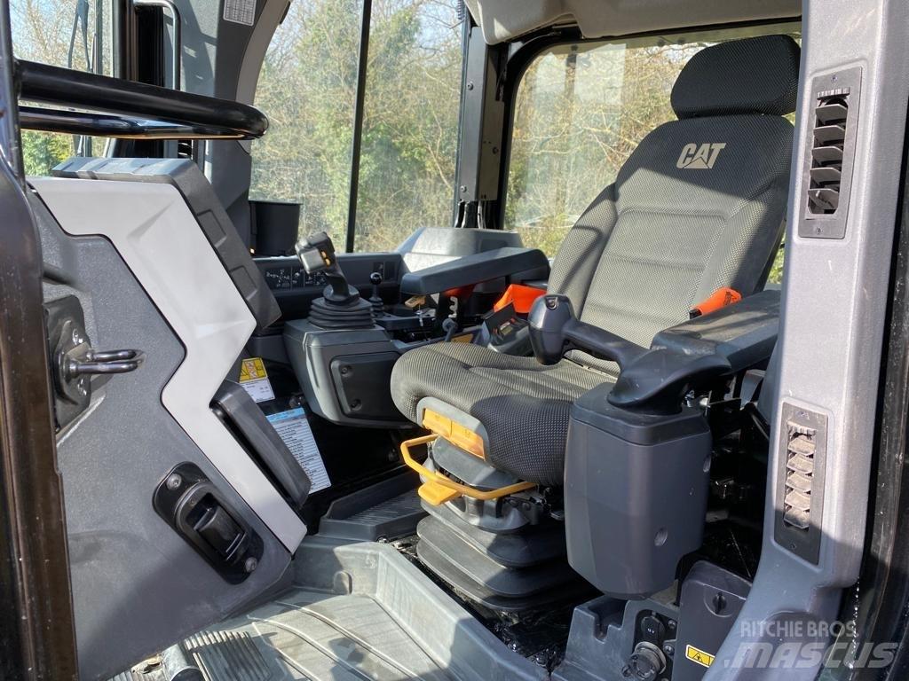 CAT D 6 Vikšriniai buldozeriai