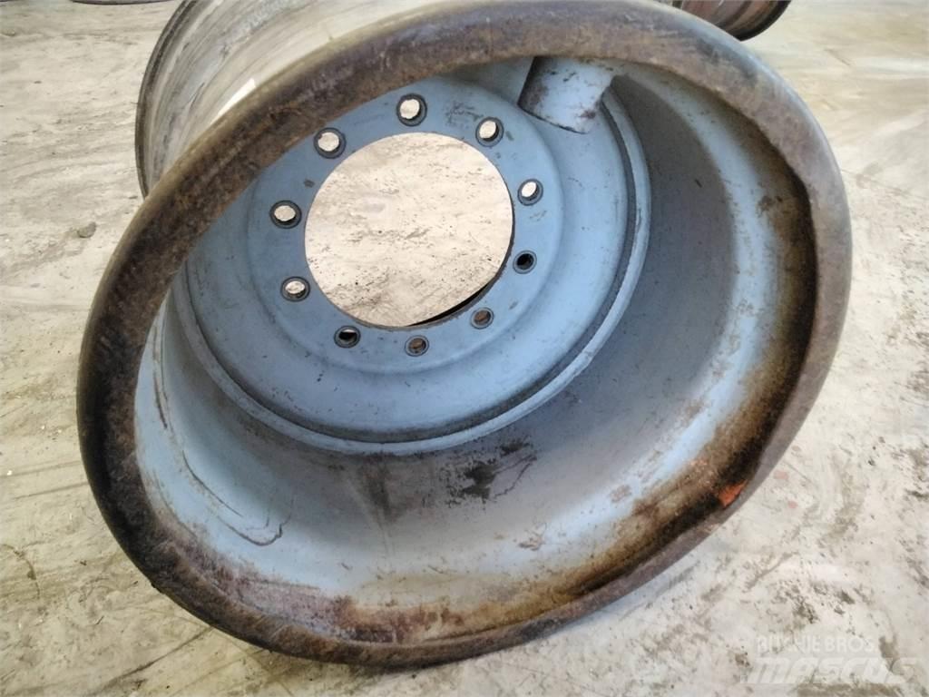 Valmet 860 24x26,5 Padangos, ratai ir ratlankiai
