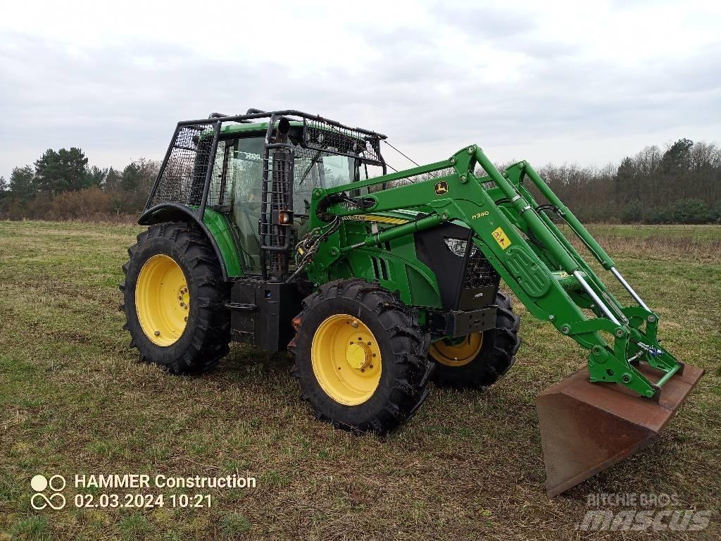 John Deere 6115M Miško traktoriai