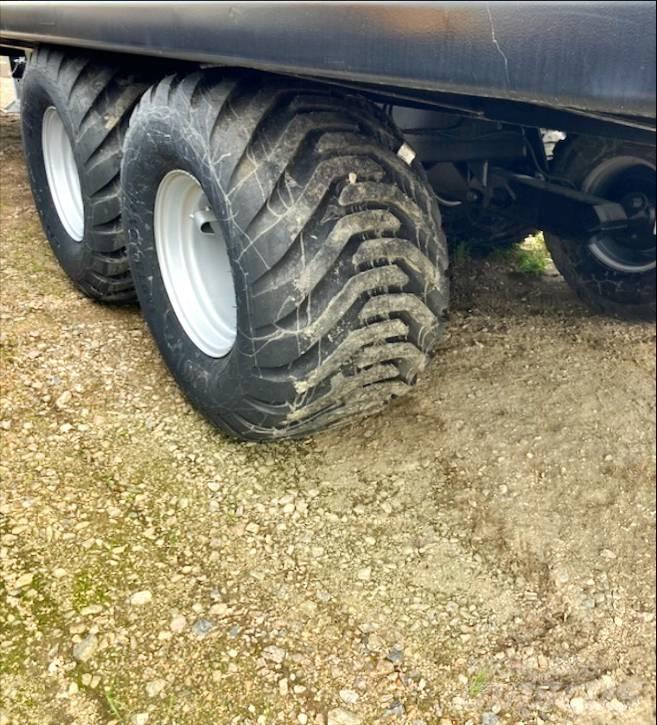 Palmse Trailer B3800 Ryšulių priekabos
