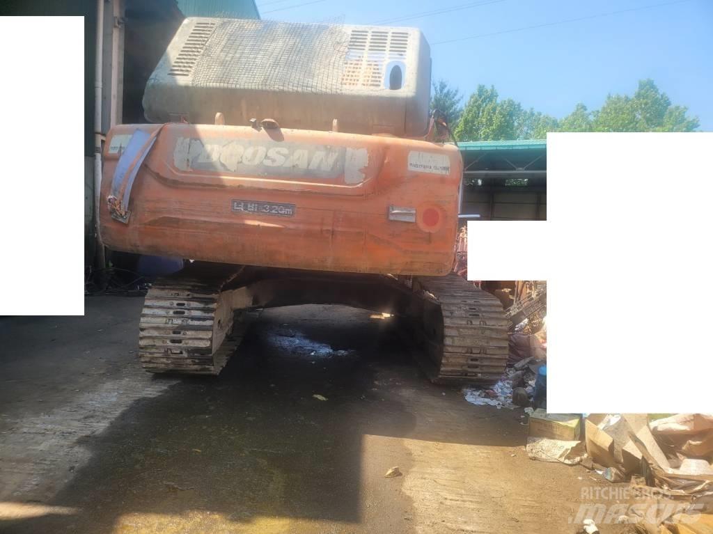 Doosan DX 300 LCA Vikšriniai ekskavatoriai