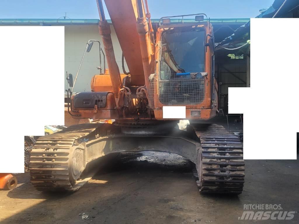 Doosan DX 300 LCA Vikšriniai ekskavatoriai