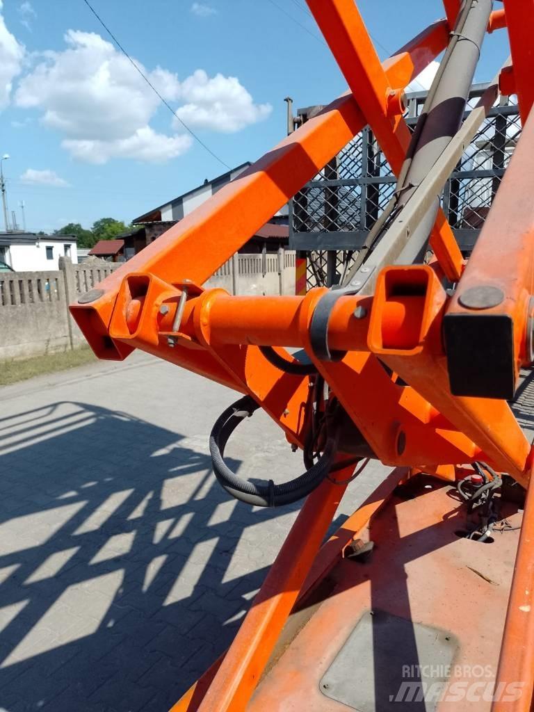 Haulotte Compact 8 Žirkliniai keltuvai