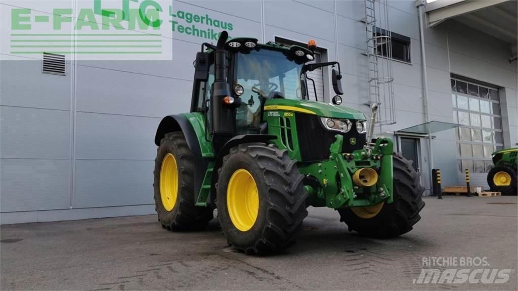 John Deere 6100m Traktoriai