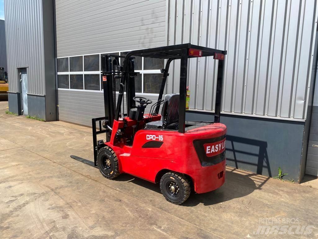 EasyLift CPD 15 Šakiniai krautuvai - Kita