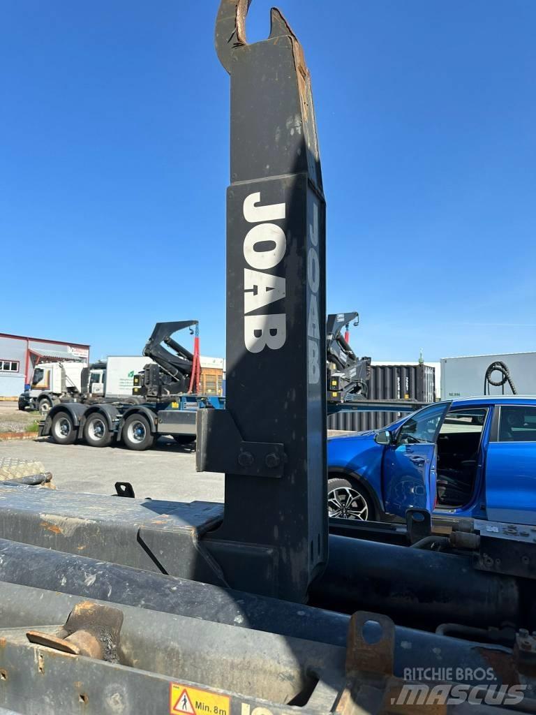Volvo FH Savivarčiai su kabeliniu keltuvu