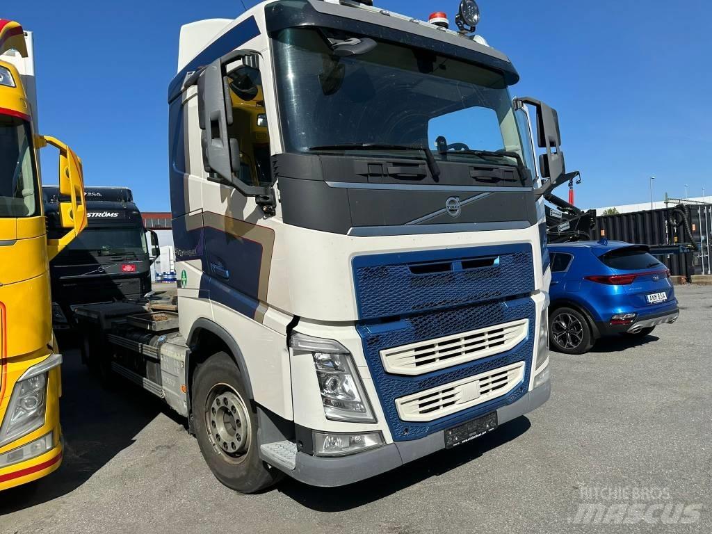 Volvo FH Savivarčiai su kabeliniu keltuvu