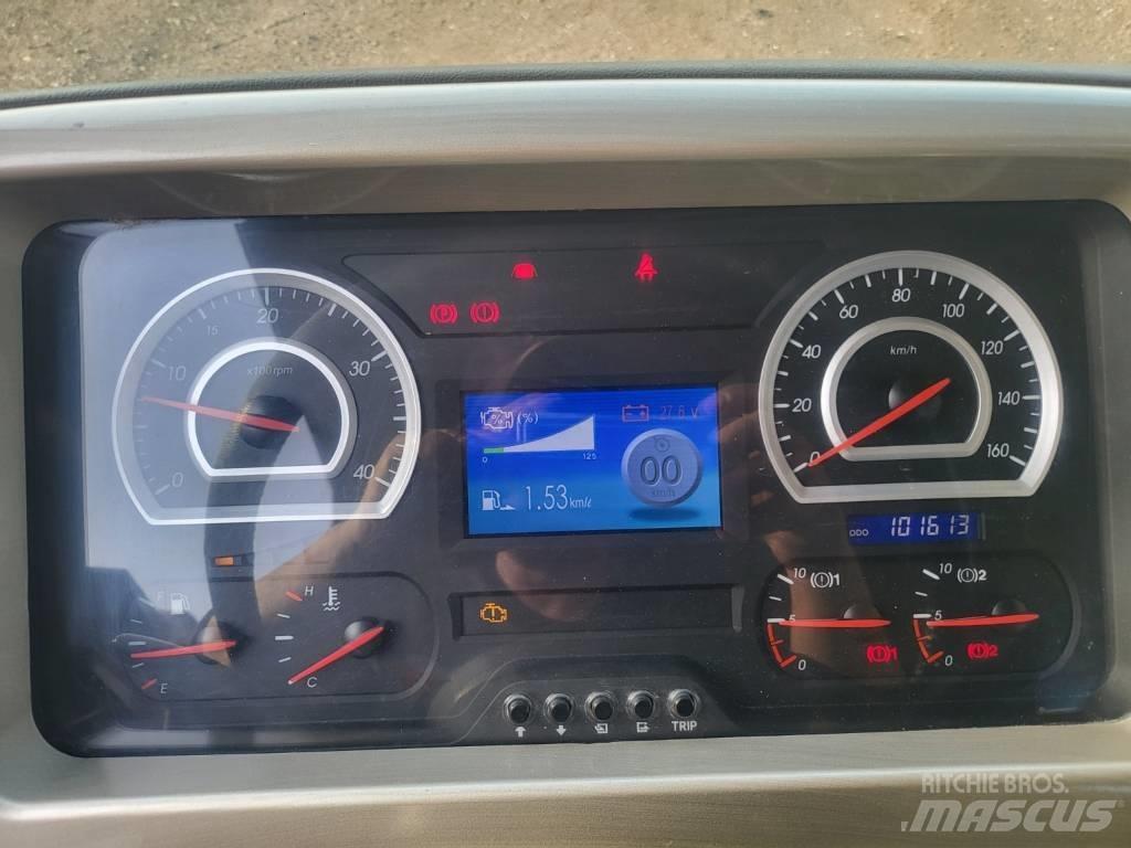 Jinwoo JW450 Ant vilkikų montuojamos kėlimo platformos