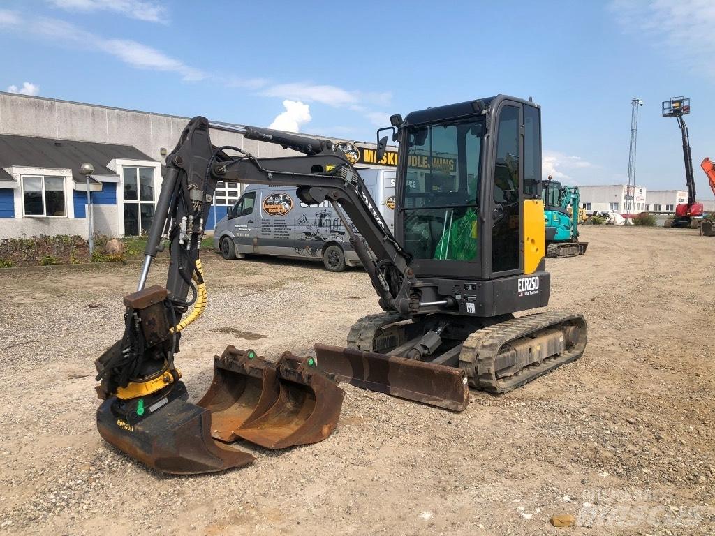 Volvo ECR 25 D Mini ekskavatoriai < 7 t