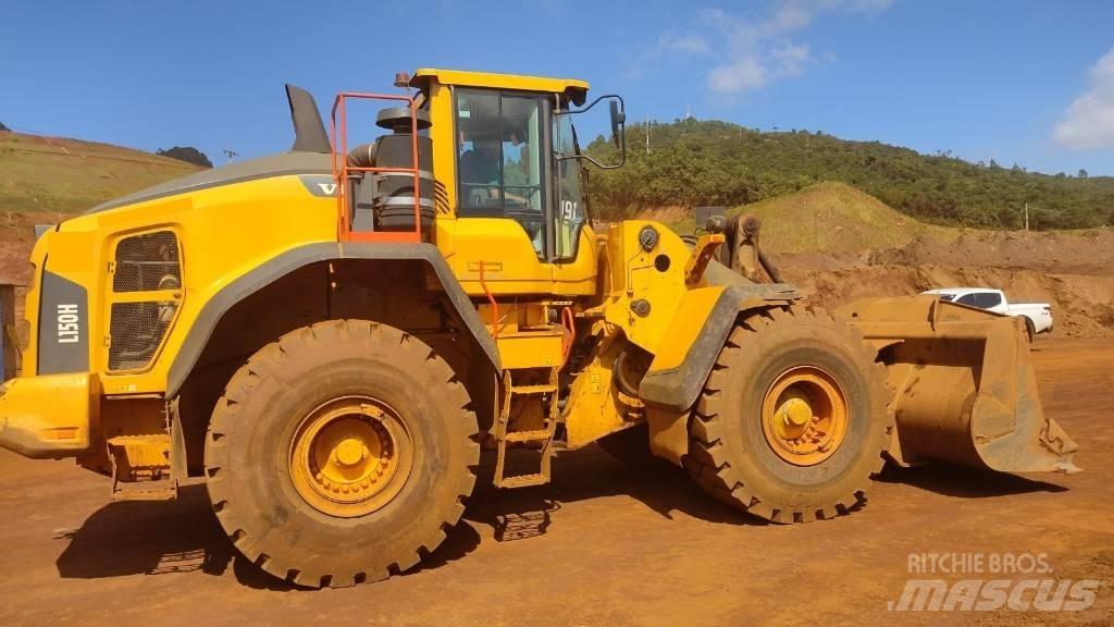 Volvo L 150 H Naudoti ratiniai krautuvai