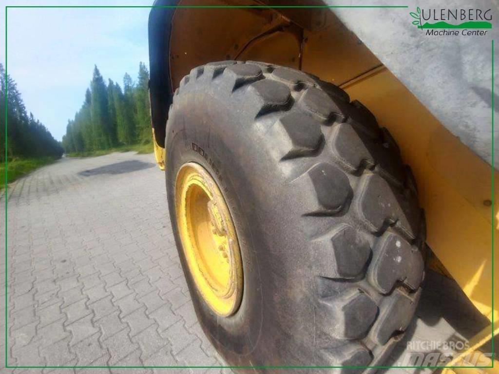 Volvo L 120 G Naudoti ratiniai krautuvai