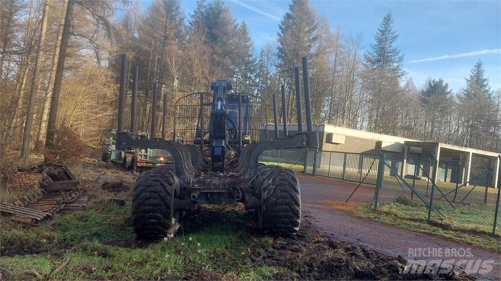 Ponsse Buffalo 8W Naudoti miškovežiai (Forvarderiai)