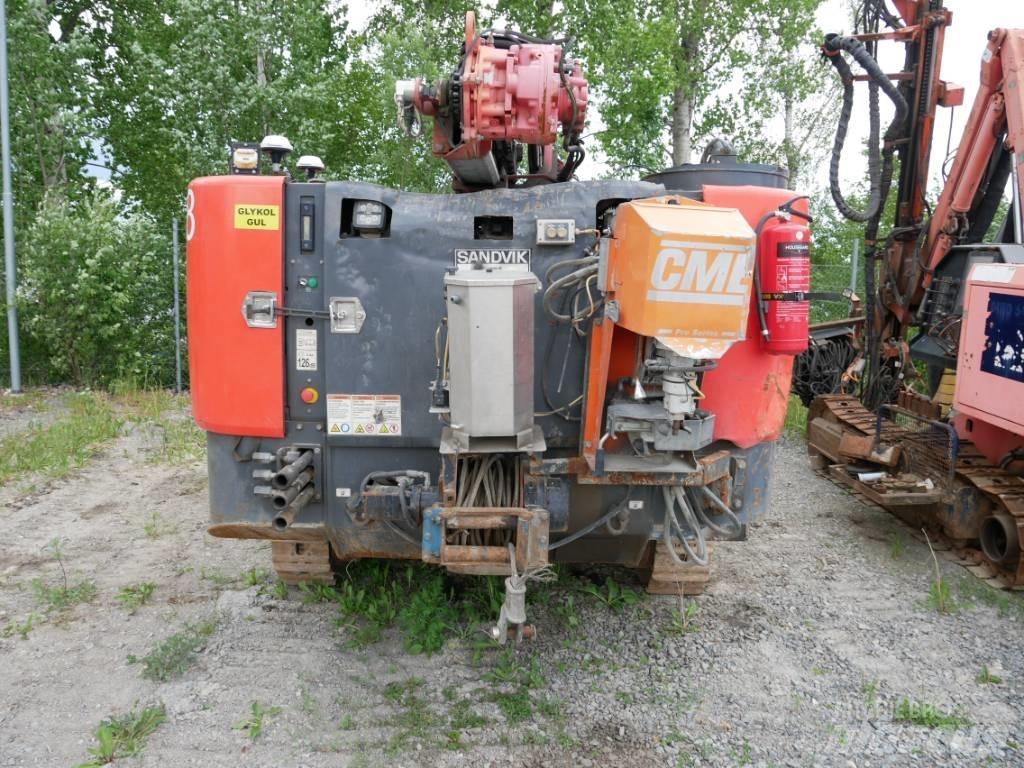Sandvik DC 400 RI Žemės paviršiaus gręžimo technika