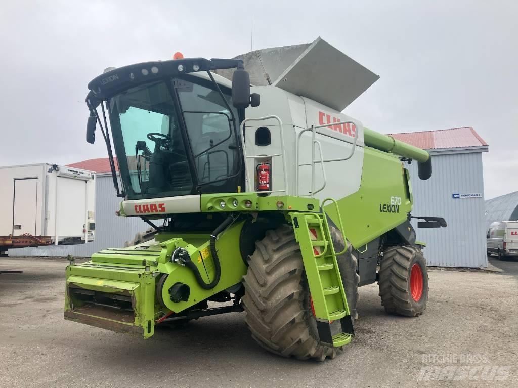 CLAAS Lexion 670 Derliaus nuėmimo kombainai