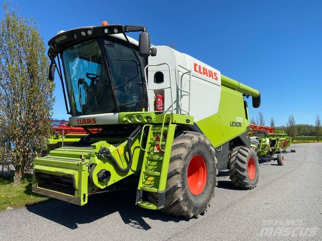 CLAAS Lexion 670 Derliaus nuėmimo kombainai