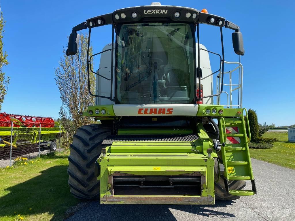 CLAAS Lexion 670 Derliaus nuėmimo kombainai