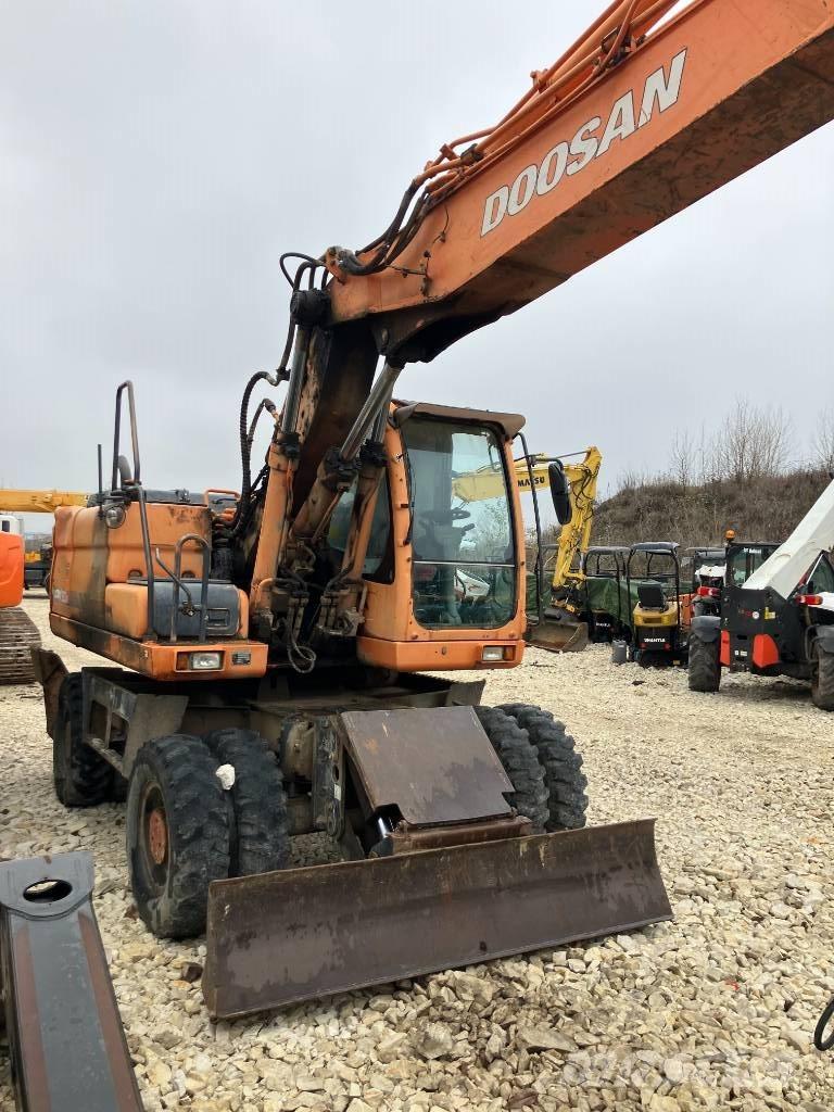 Doosan DX 190 W Ratiniai ekskavatoriai