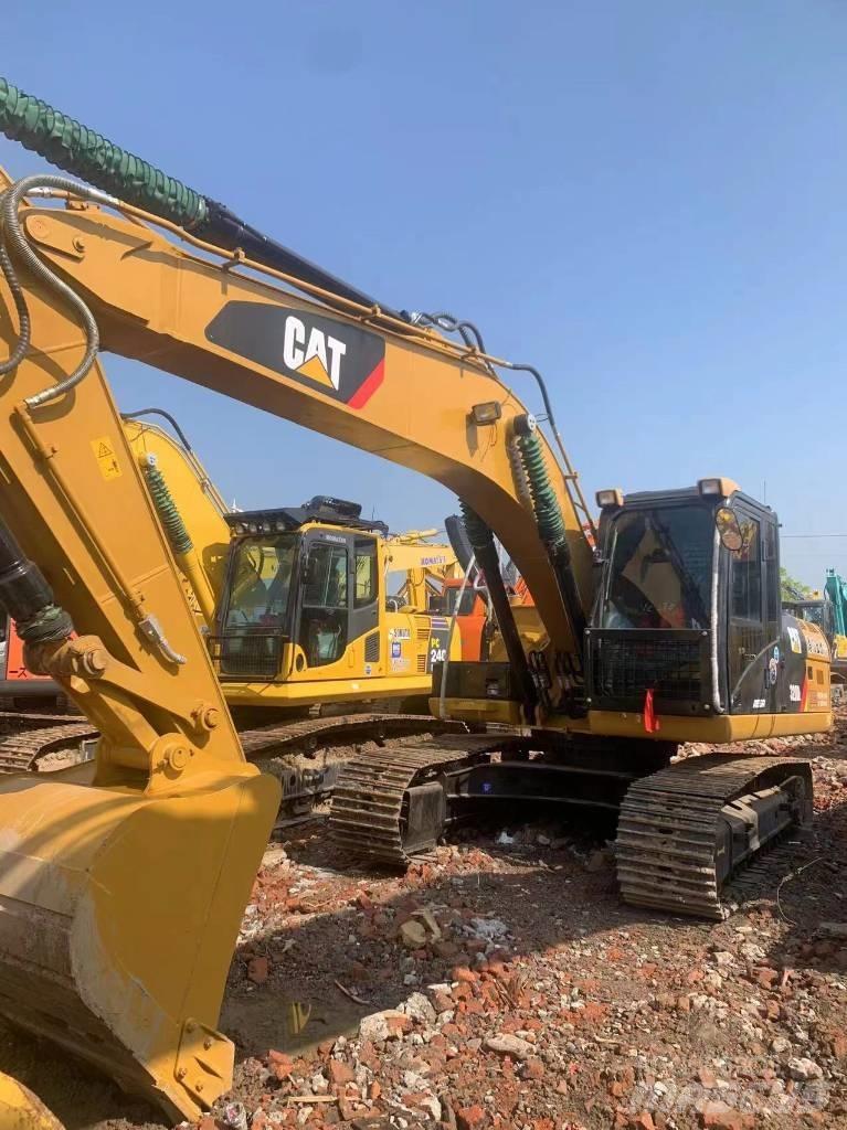 CAT 320 D L Vikšriniai ekskavatoriai