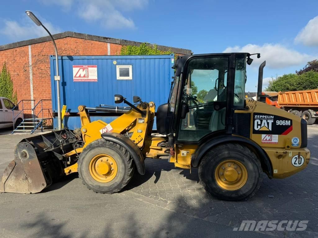 CAT 906M  1831h Naudoti ratiniai krautuvai