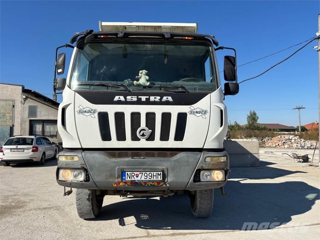 Astra HD8 8X6 Savivarčių priekabų vilkikai
