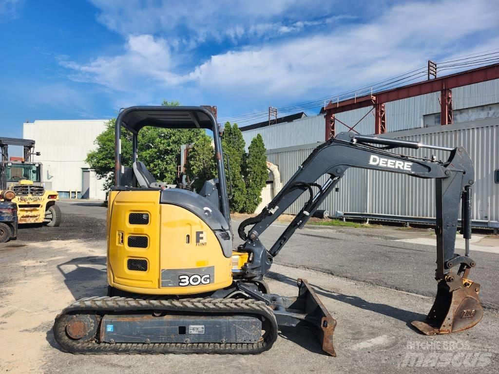DEERE 30G Mini ekskavatoriai < 7 t