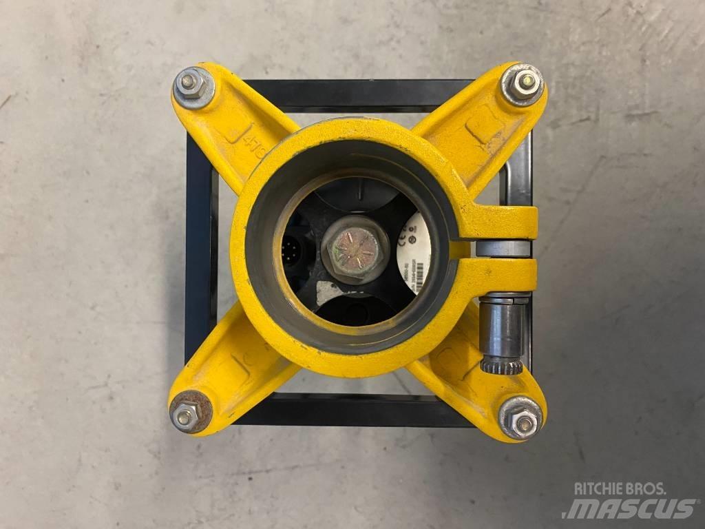 TRIMBLE MT900 Kiti naudoti statybos komponentai