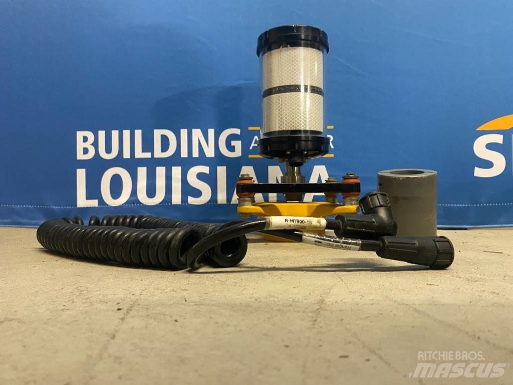 TRIMBLE MT900 Kiti naudoti statybos komponentai