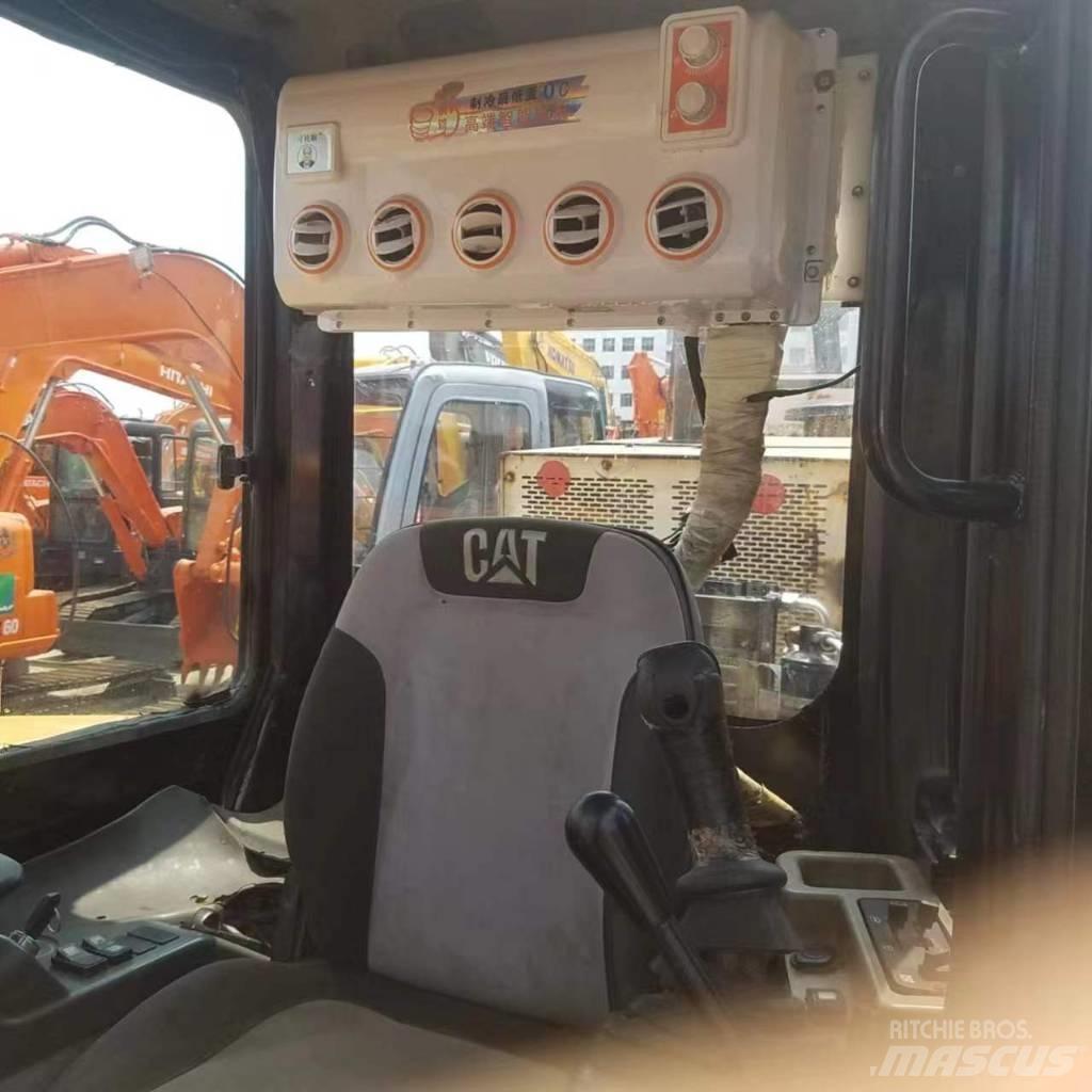 CAT 304 C CR Mini ekskavatoriai < 7 t