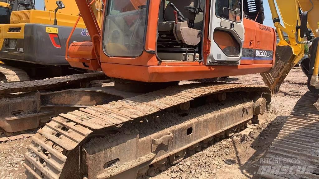 Doosan DH 300 LC-7 Vikšriniai ekskavatoriai
