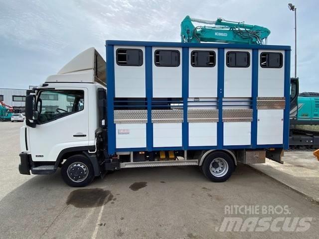 Nissan NT500 Pikapai / Bortiniai sunkvežimiai
