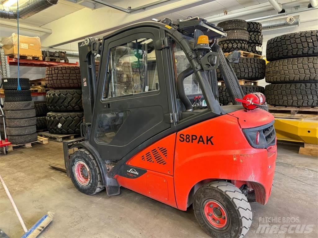 Linde H30D-02 Dyzeliniai krautuvai
