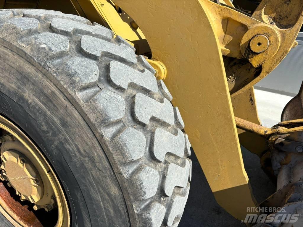 CAT 936 Naudoti ratiniai krautuvai