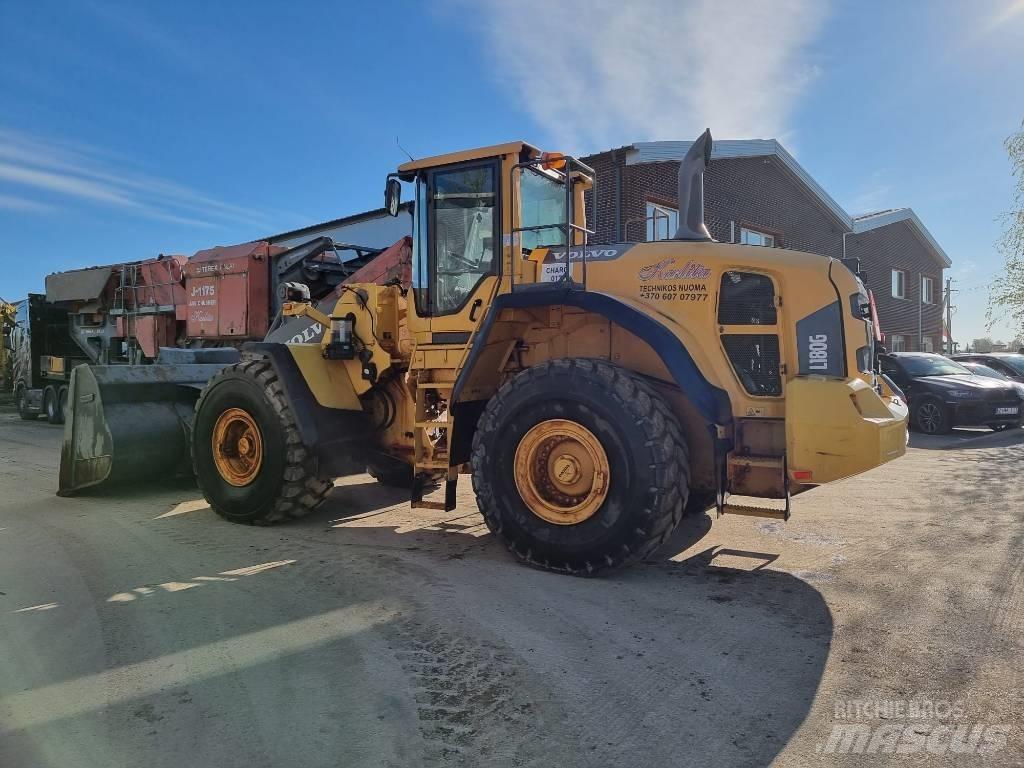 Volvo L 180 G Naudoti ratiniai krautuvai