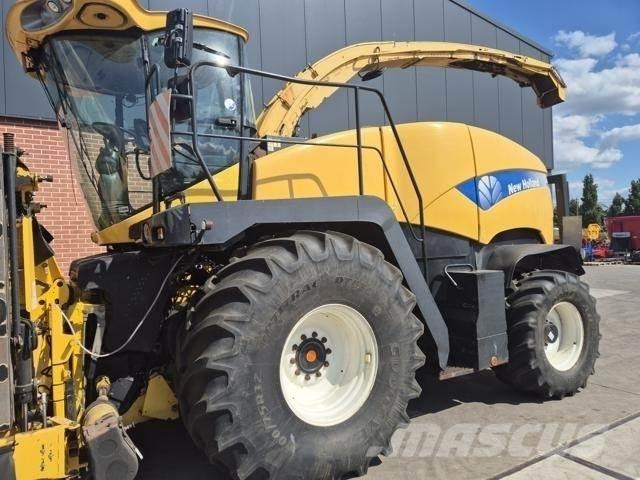 New Holland FR9080 Pašarų ruošimo technika